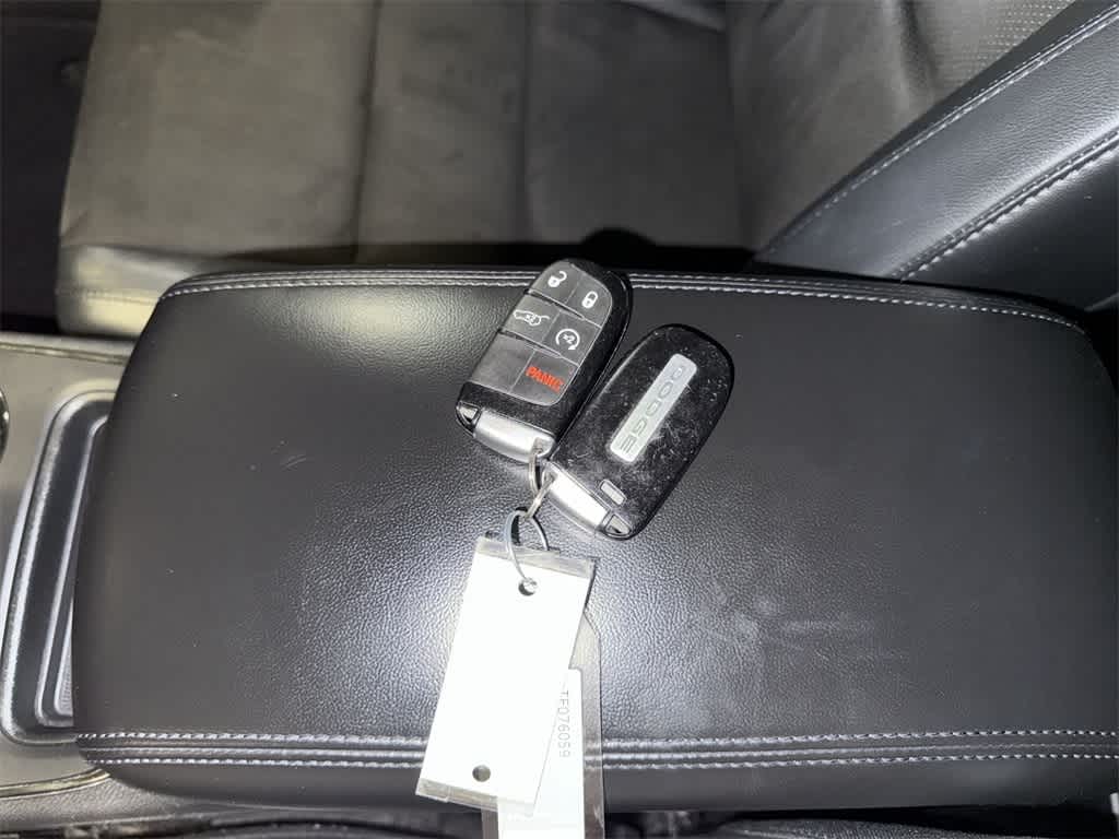 Thumbnail: 2019 Dodge Durango - 35