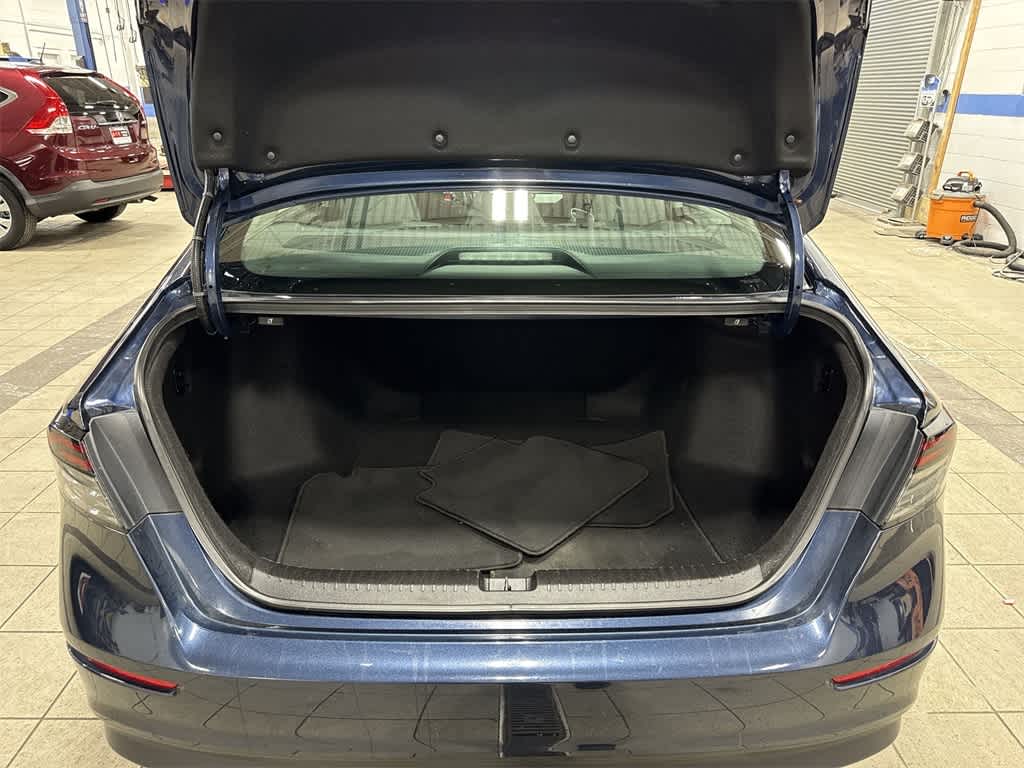 Thumbnail: 2023 Honda Accord - 11