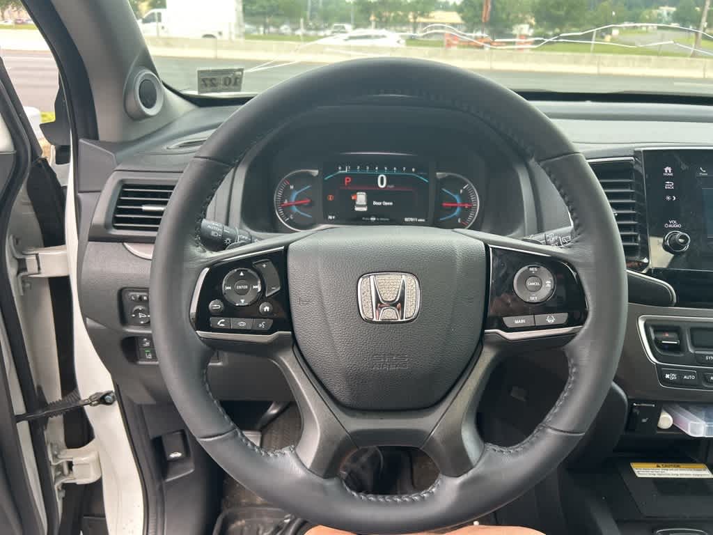 Thumbnail: 2022 Honda Pilot - 12