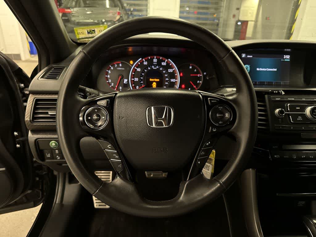 Thumbnail: 2017 Honda Accord - 18