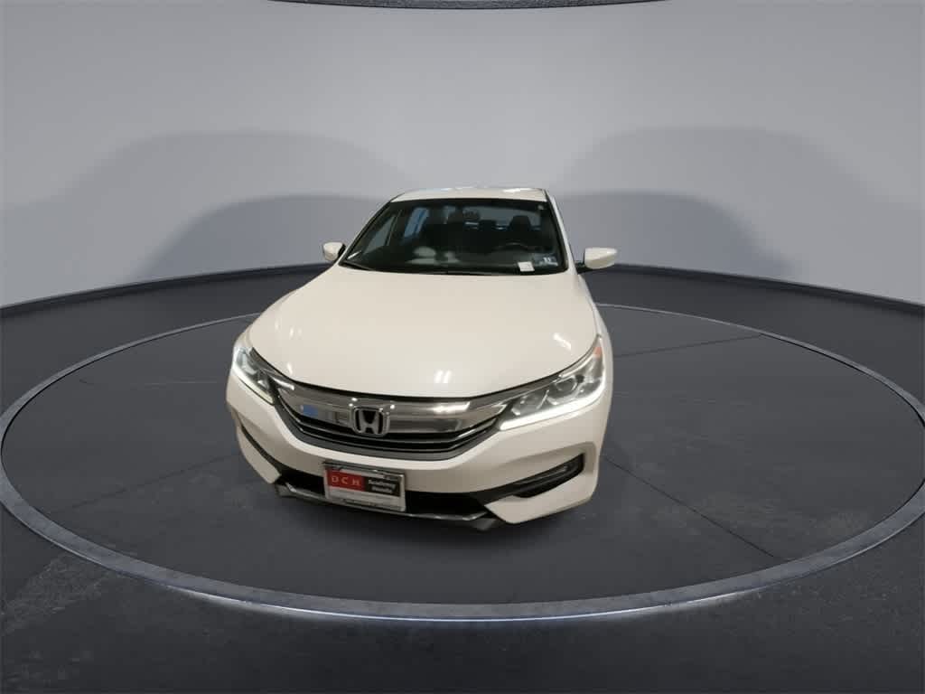Thumbnail: 2017 Honda Accord - 3