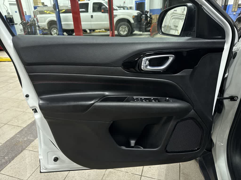 Thumbnail: 2024 Jeep Compass - 29