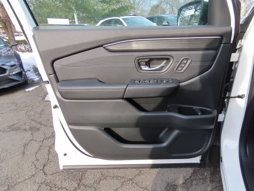 Thumbnail: 2026 Honda Pilot - 19