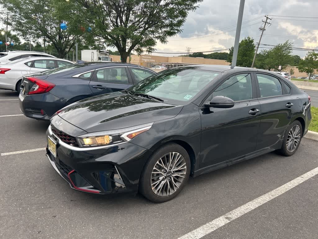 Thumbnail: 2022 Kia Forte - 1