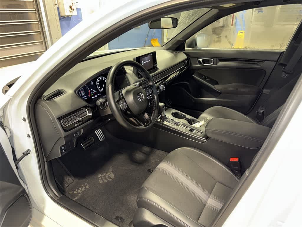 Thumbnail: 2023 Honda Civic - 26