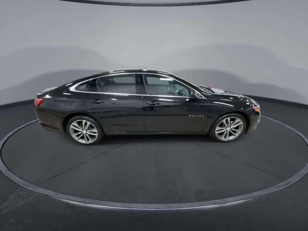 Thumbnail: 2024 Chevrolet Malibu - 9