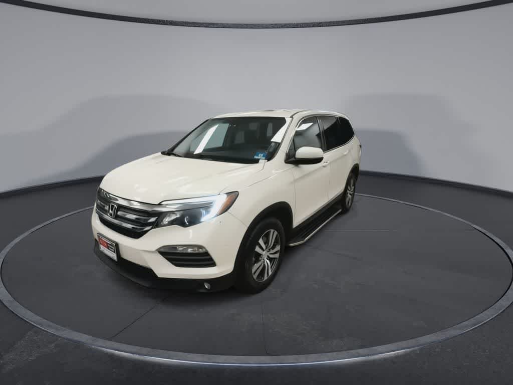 Thumbnail: 2018 Honda Pilot - 4