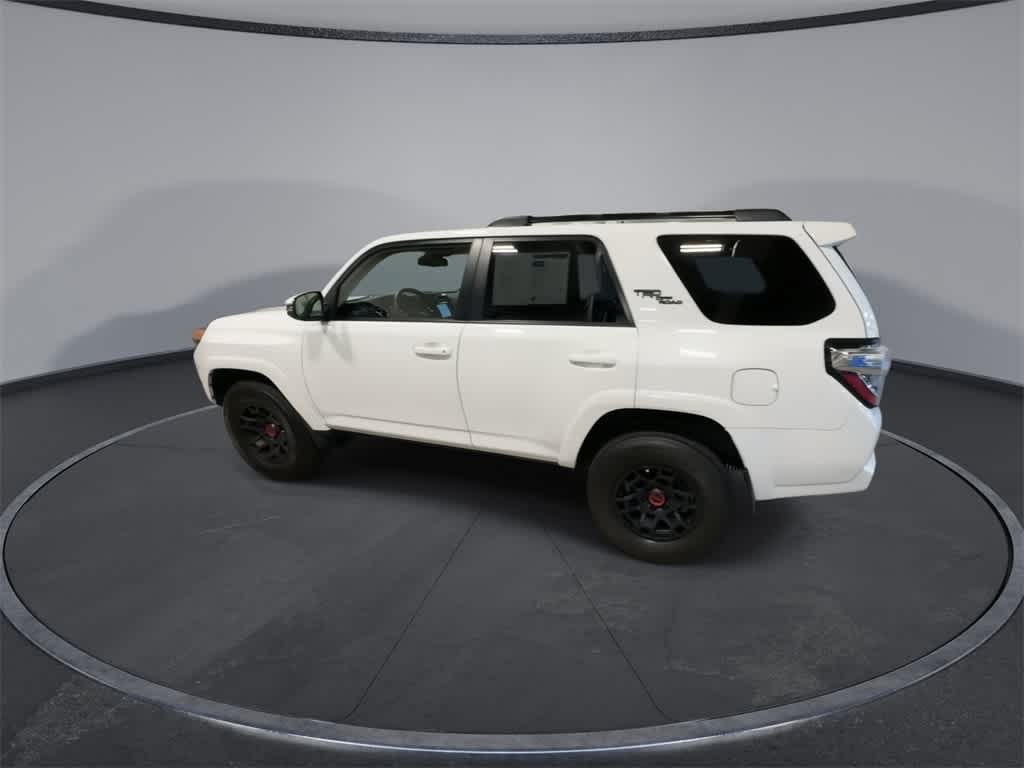 Thumbnail: 2022 Toyota 4Runner - 6