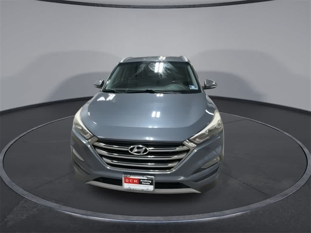 Thumbnail: 2017 Hyundai Tucson - 3