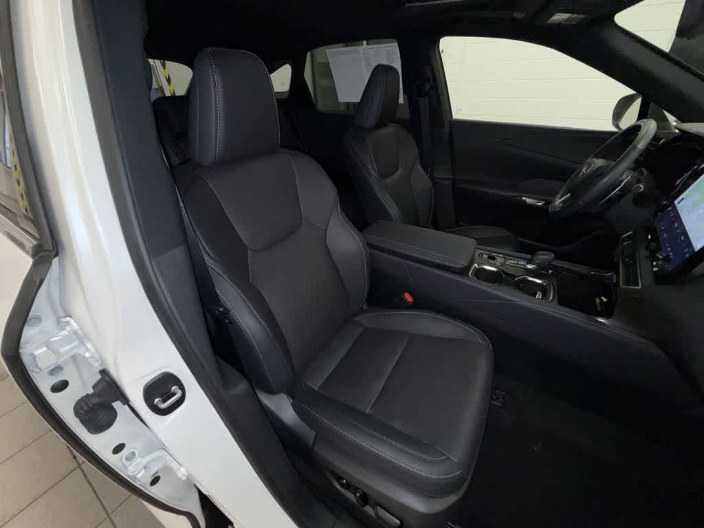 Thumbnail: 2023 Lexus RX - 16