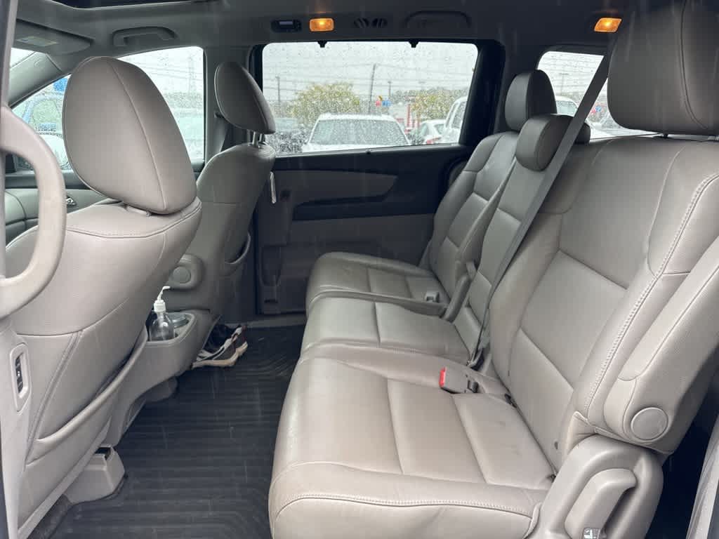 Thumbnail: 2014 Honda Odyssey - 17
