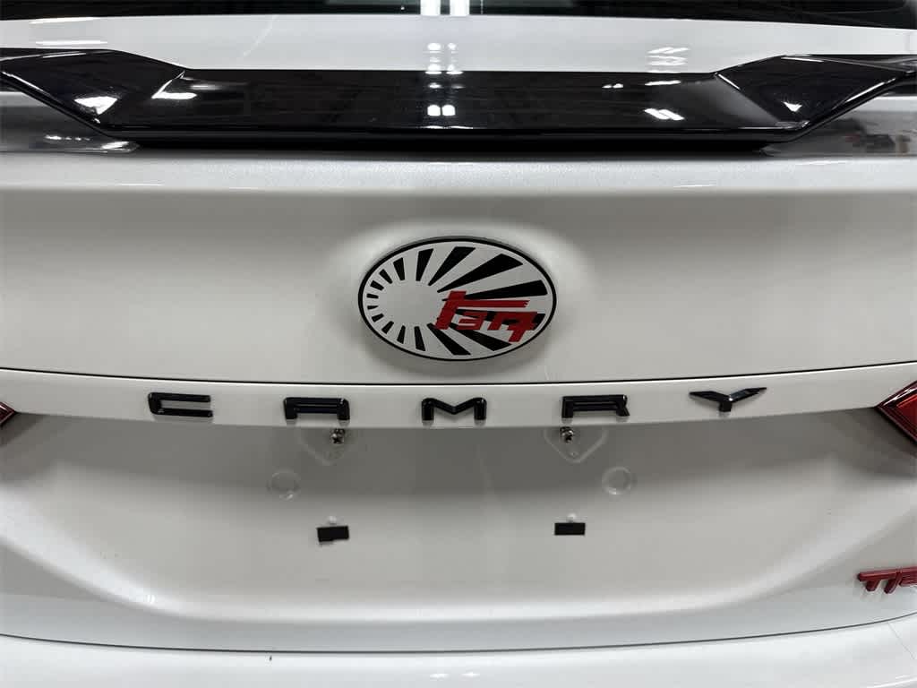 Thumbnail: 2020 Toyota Camry - 25