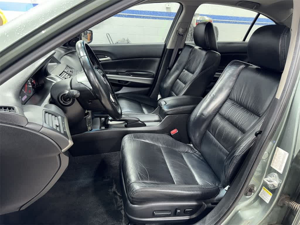 Thumbnail: 2009 Honda Accord - 15