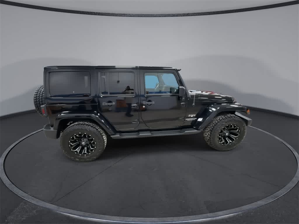 Thumbnail: 2016 Jeep Wrangler - 9