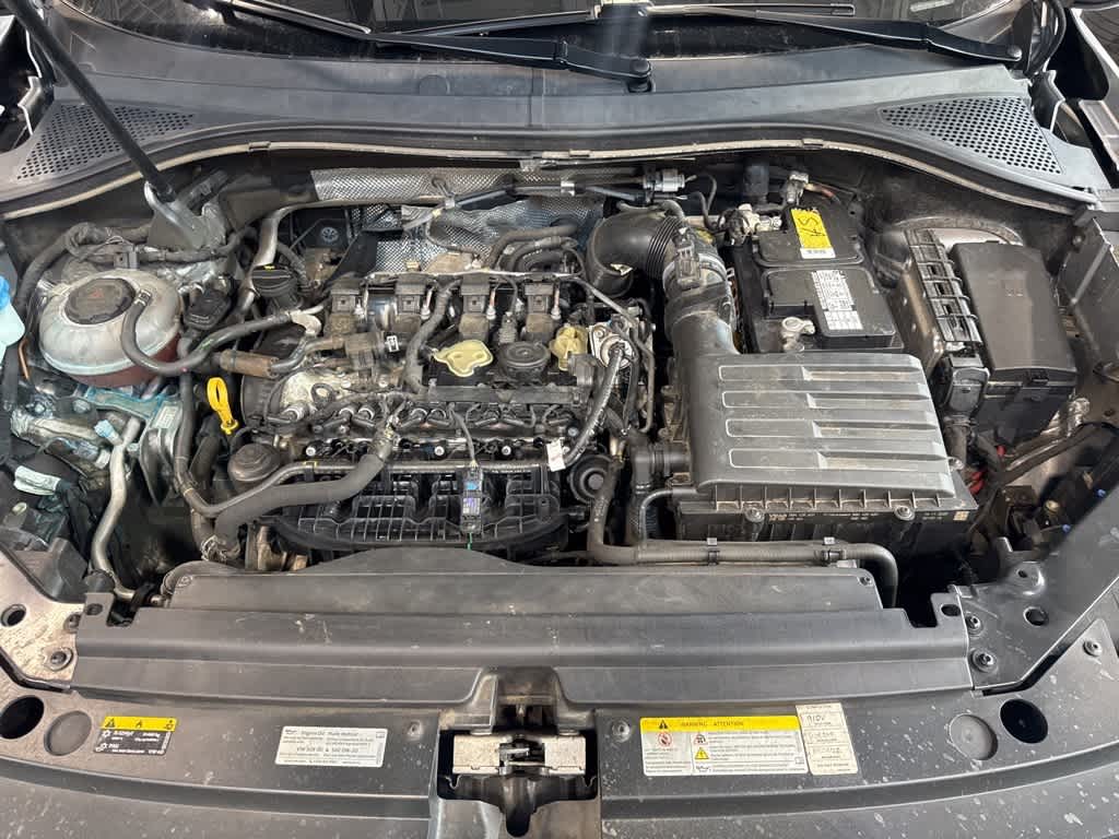 Thumbnail: 2021 Volkswagen Tiguan - 21