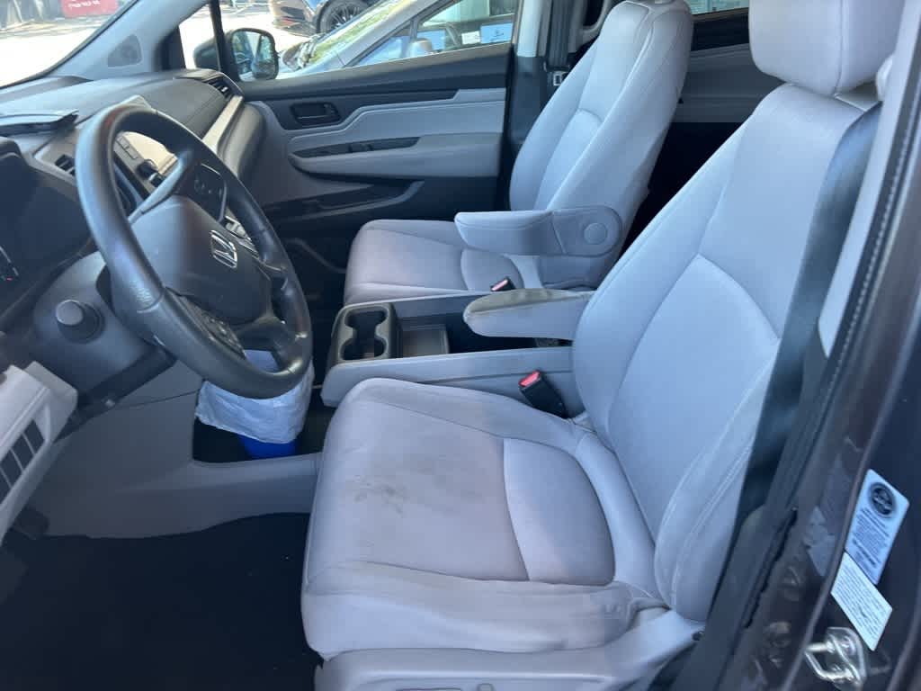 Thumbnail: 2018 Honda Odyssey - 12