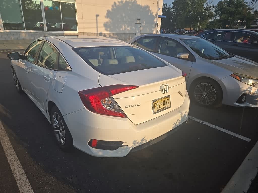Thumbnail: 2018 Honda Civic - 11