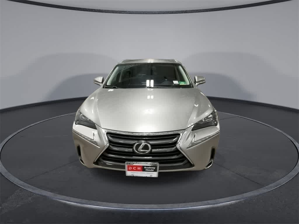 2017 Lexus NX 200t Luxury photo 3