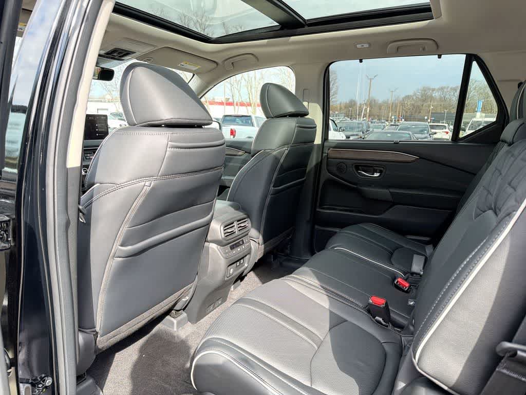 Thumbnail: 2026 Honda Pilot - 12