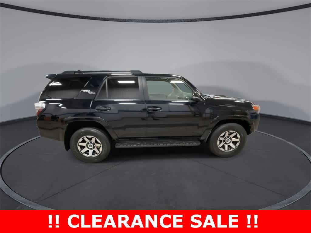 Thumbnail: 2019 Toyota 4Runner - 9