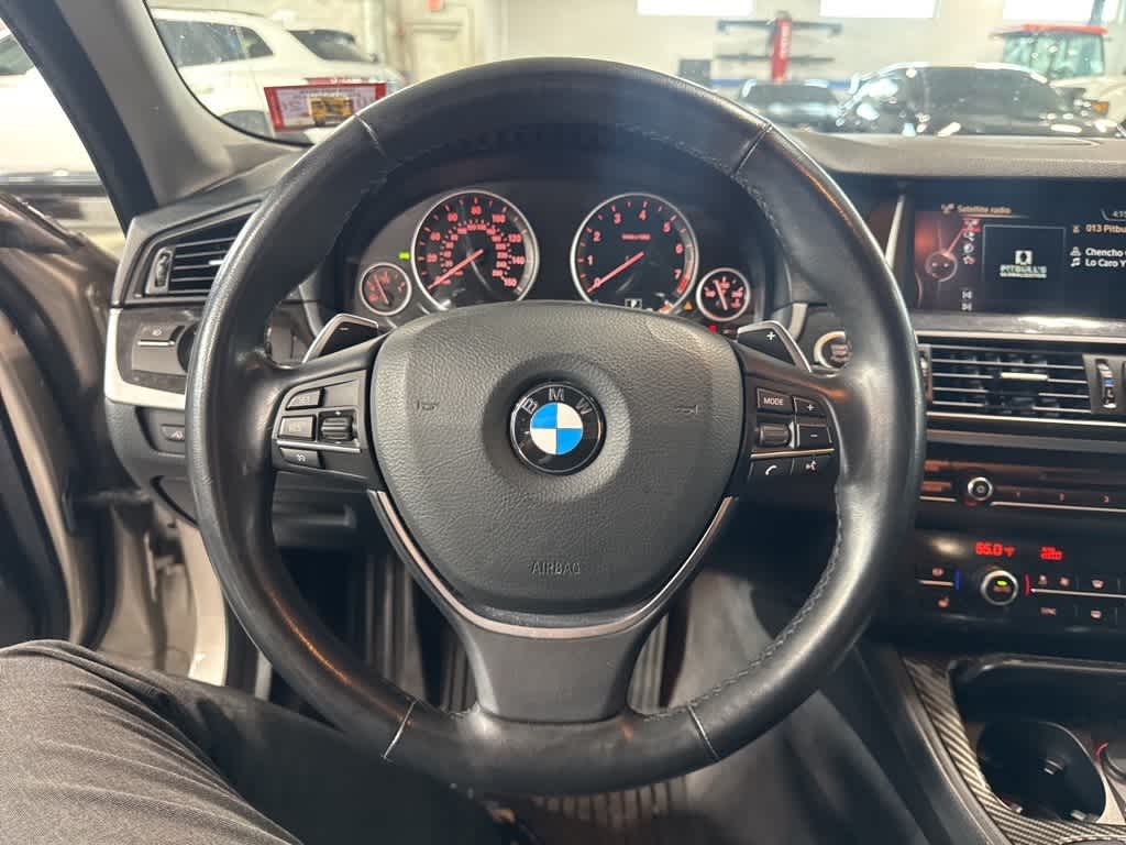 Thumbnail: 2016 BMW 5 Series - 10