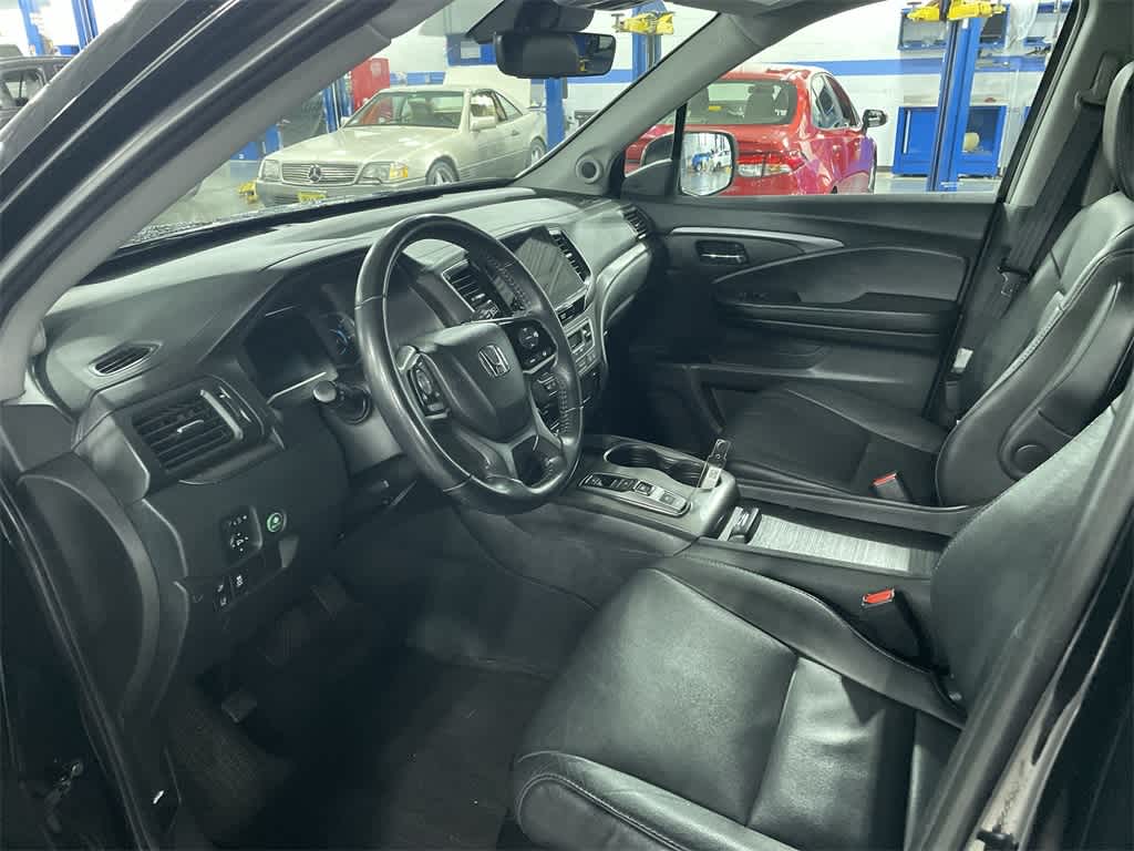 Thumbnail: 2021 Honda Pilot - 31