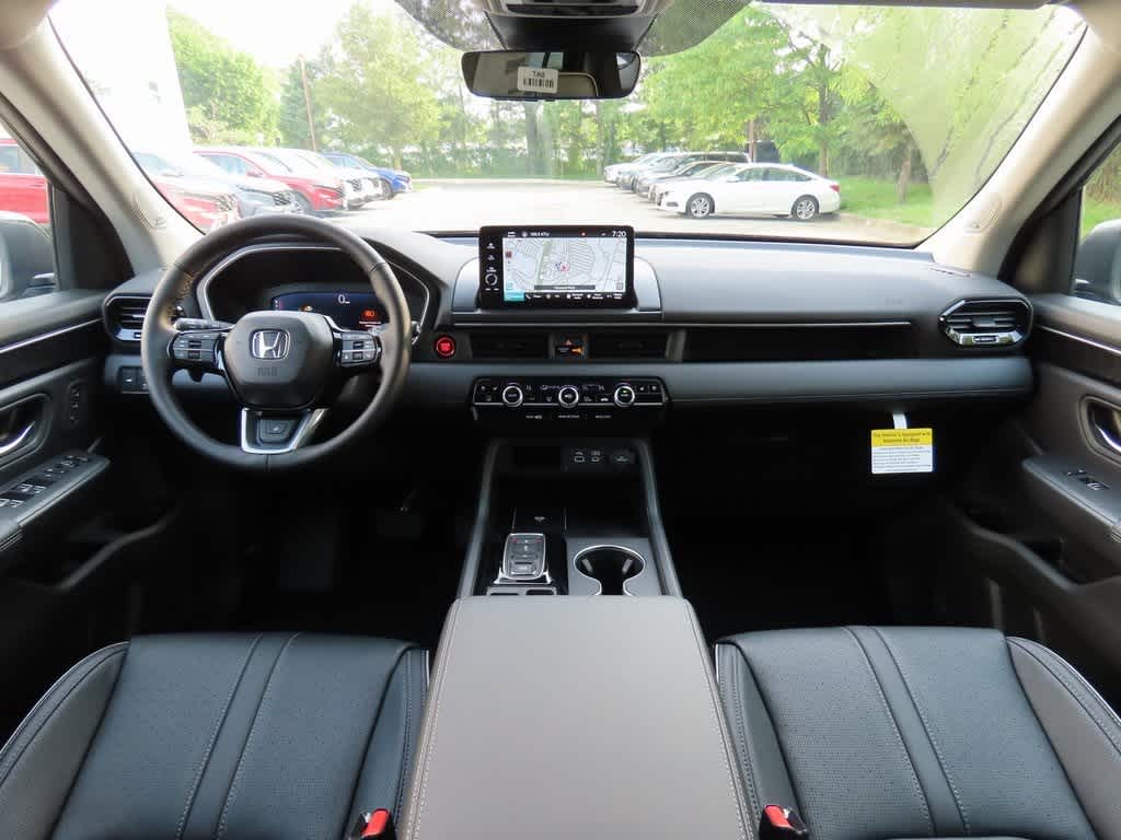 Thumbnail: 2025 Honda Pilot - 18