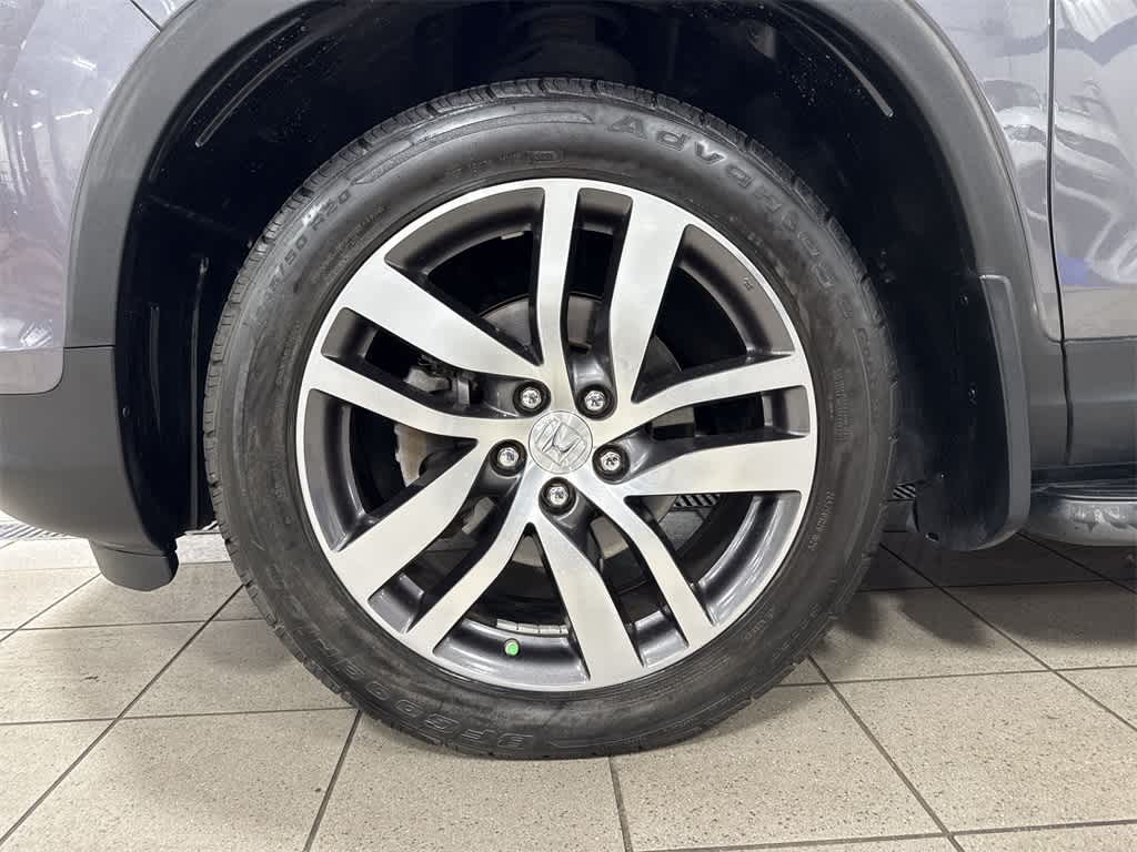 Thumbnail: 2016 Honda Pilot - 10