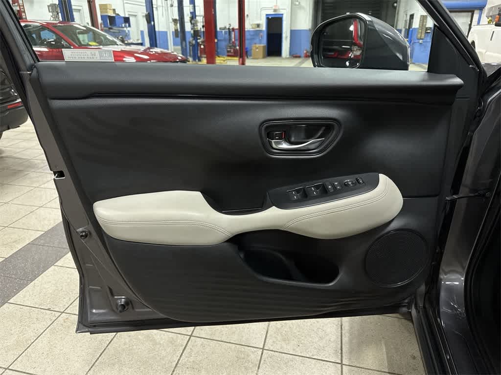 Thumbnail: 2024 Honda HR-V - 28