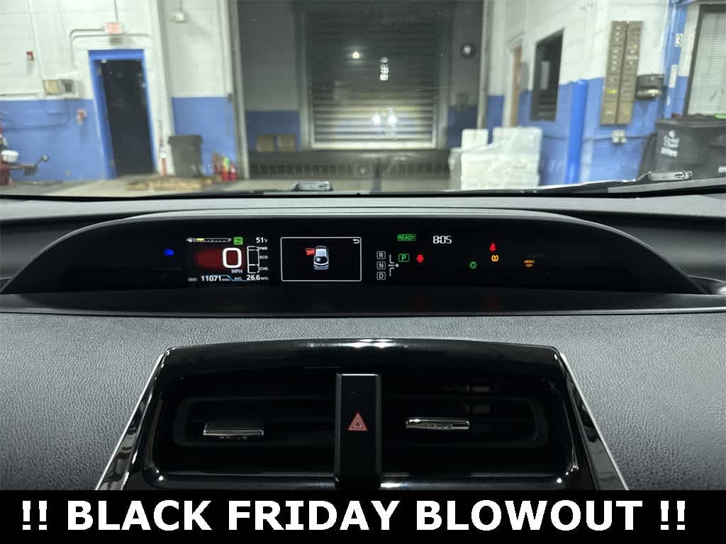 Thumbnail: 2017 Toyota Prius Prime - 31