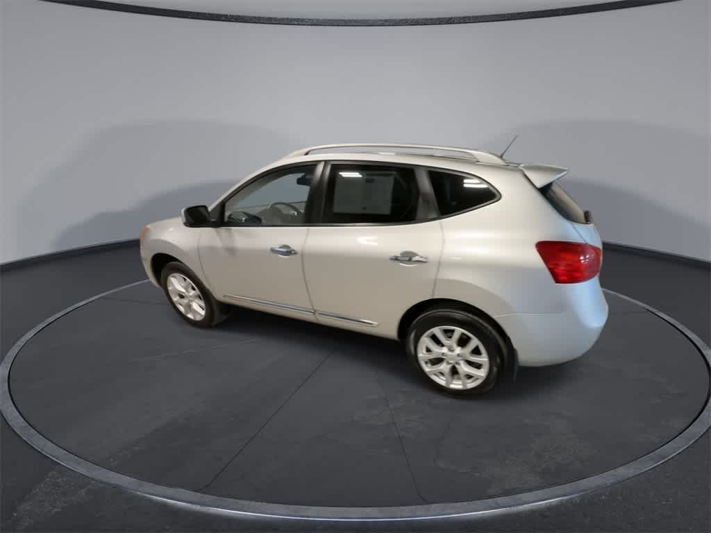 Thumbnail: 2011 Nissan Rogue - 6