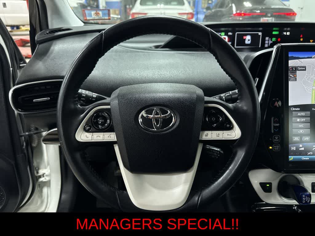 Thumbnail: 2018 Toyota Prius Prime - 18