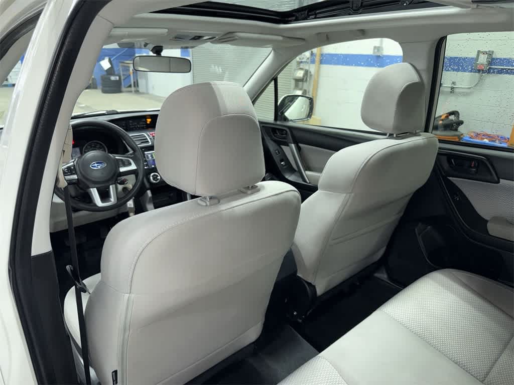 Thumbnail: 2017 Subaru Forester - 28