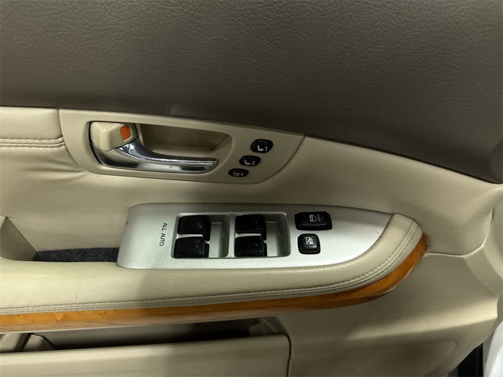 Thumbnail: 2008 Lexus RX - 22