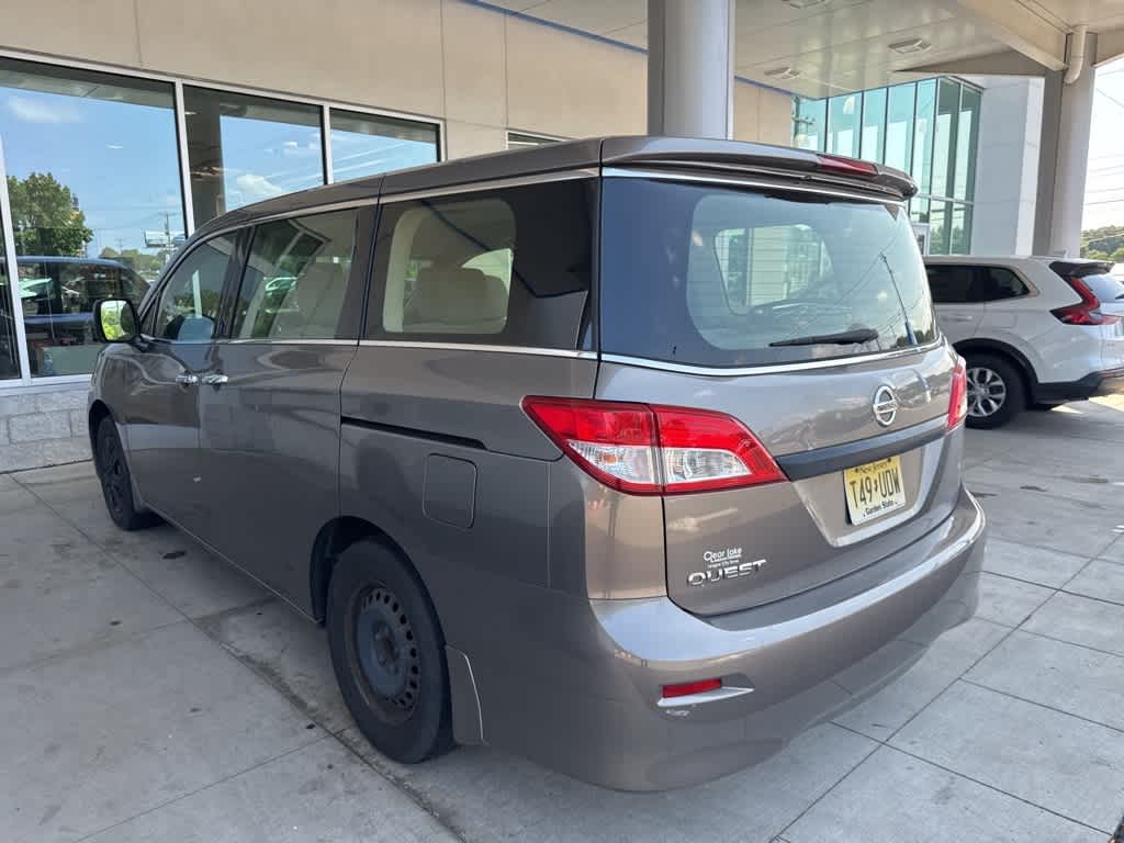 Thumbnail: 2015 Nissan Quest - 2