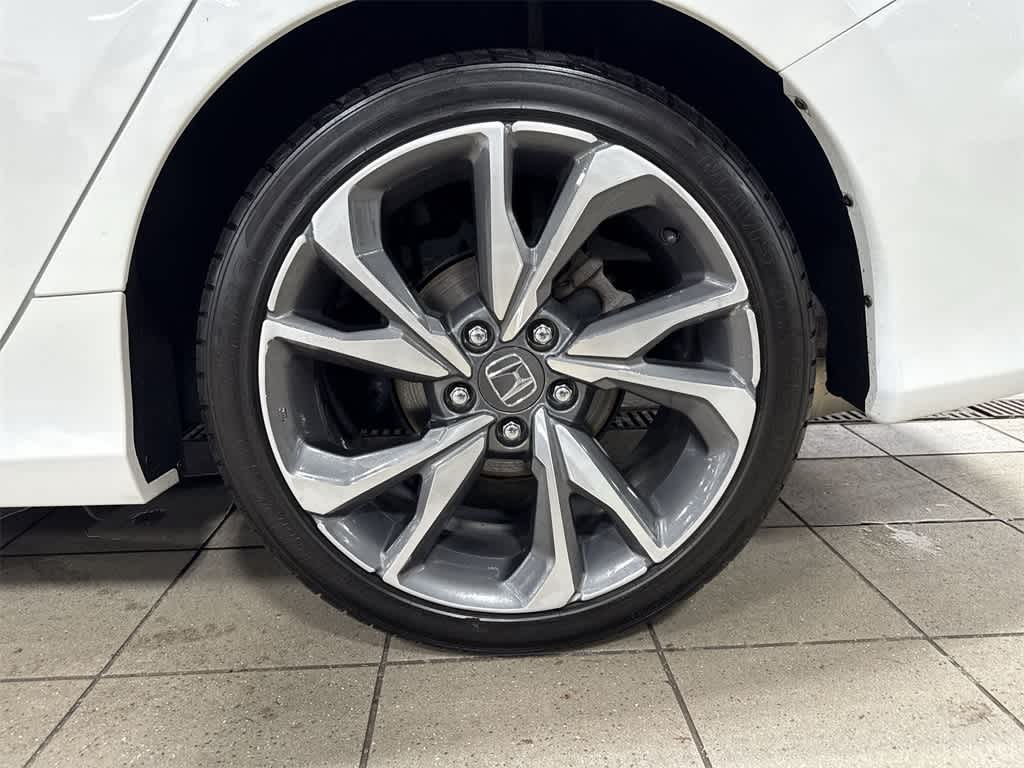 Thumbnail: 2019 Honda Civic - 10