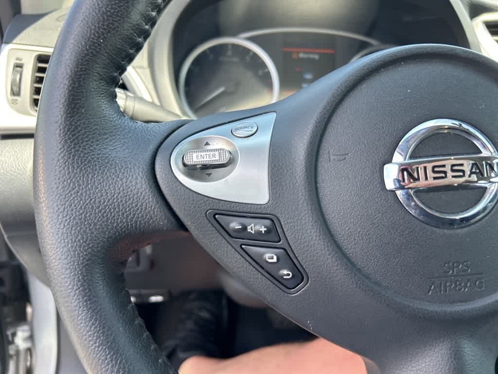 Thumbnail: 2019 Nissan Sentra - 18