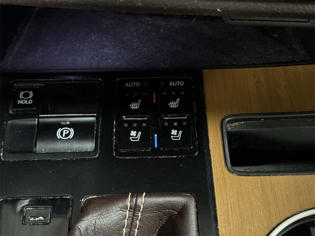 Thumbnail: 2020 Lexus RX - 35