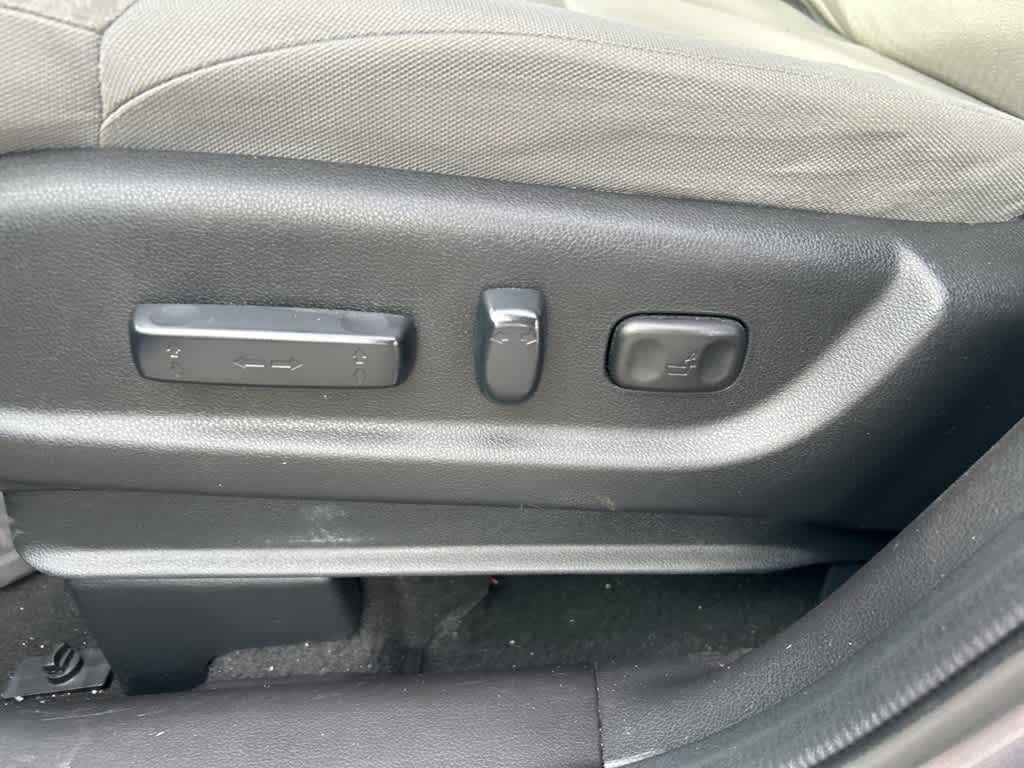 Thumbnail: 2016 Honda CR-V - 15