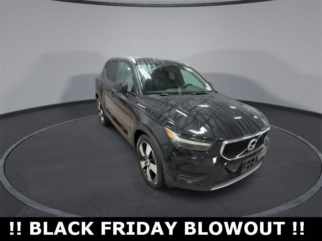 Thumbnail: 2020 Volvo XC40 - 2