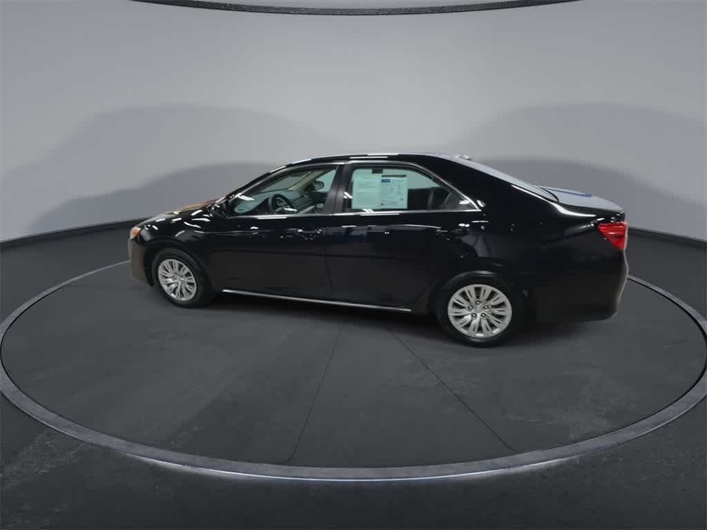 Thumbnail: 2014 Toyota Camry - 6
