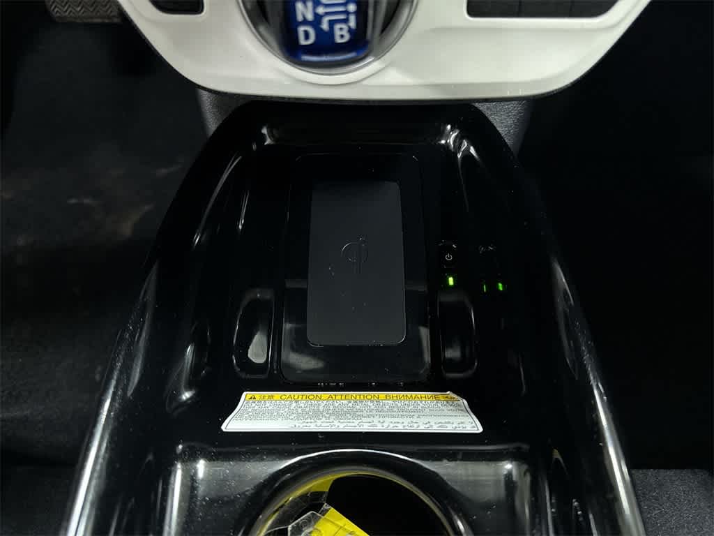 Thumbnail: 2018 Toyota Prius Prime - 32