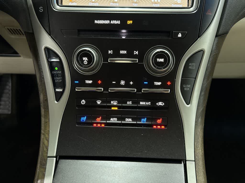 Thumbnail: 2016 Lincoln MKX - 22