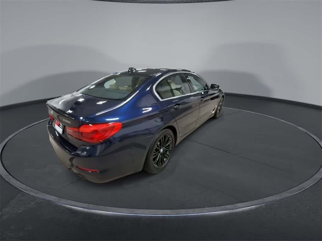 Thumbnail: 2019 BMW 5 Series - 8