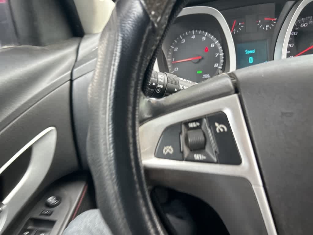 Thumbnail: 2011 Chevrolet Equinox - 4