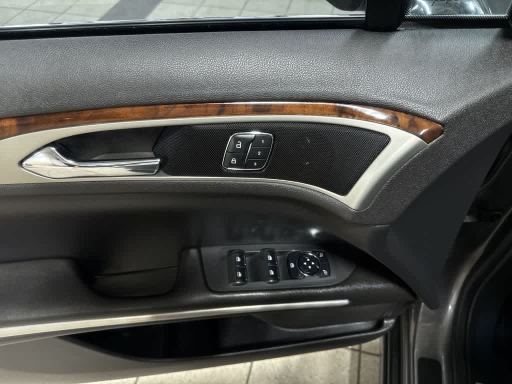 Thumbnail: 2014 Lincoln MKZ - 22