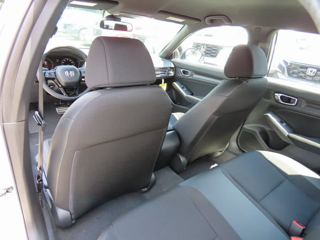 2025 Honda Civic Sport 14