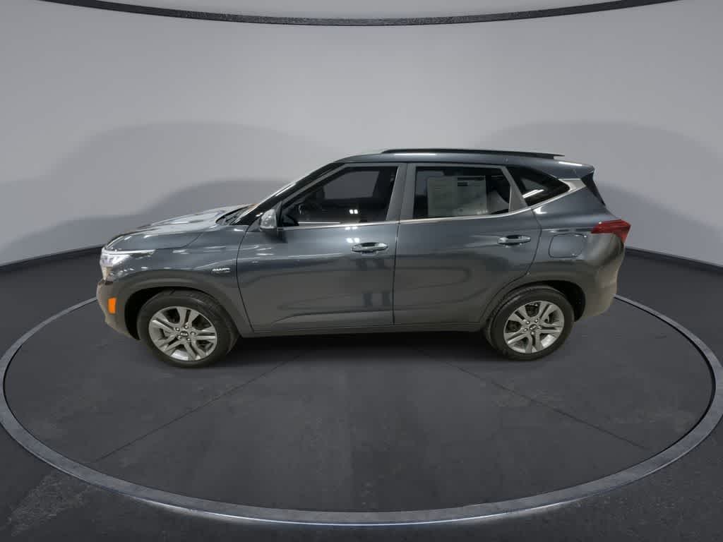 Thumbnail: 2021 Kia Seltos - 5