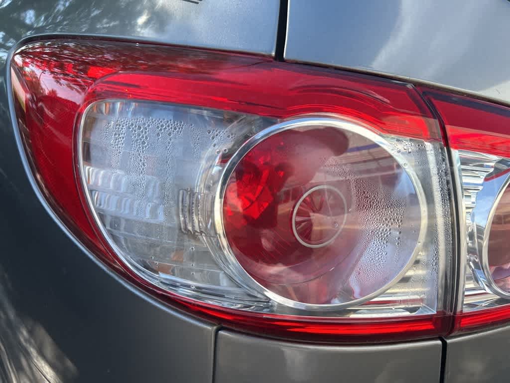 Thumbnail: 2011 Hyundai Santa Fe - 10