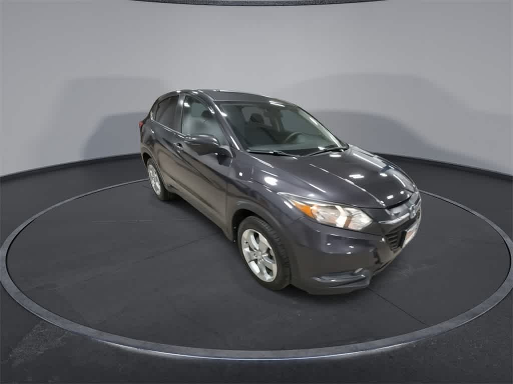 Thumbnail: 2017 Honda HR-V - 2